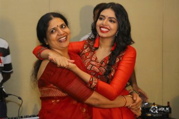 Jeevitha Rajasekhar Daughter Shivatmika Birthday Consecrations